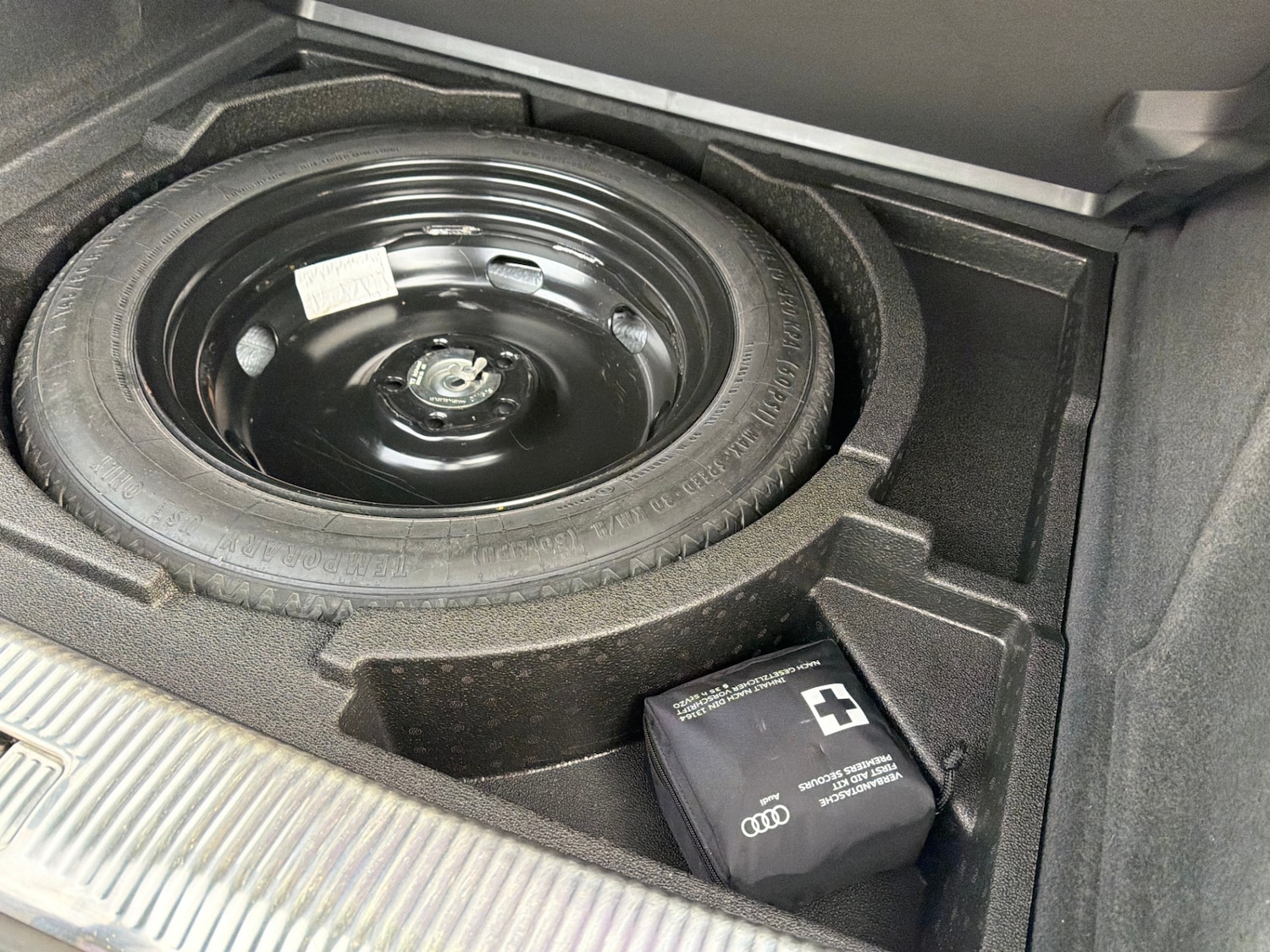 Used Audi Q3 2015 for sale - 77629700: Photo 26