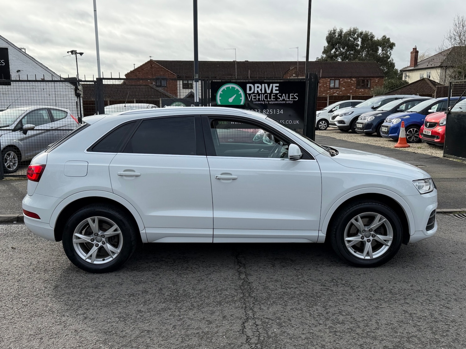 Used Audi Q3 2015 for sale - 77629700: Photo 3