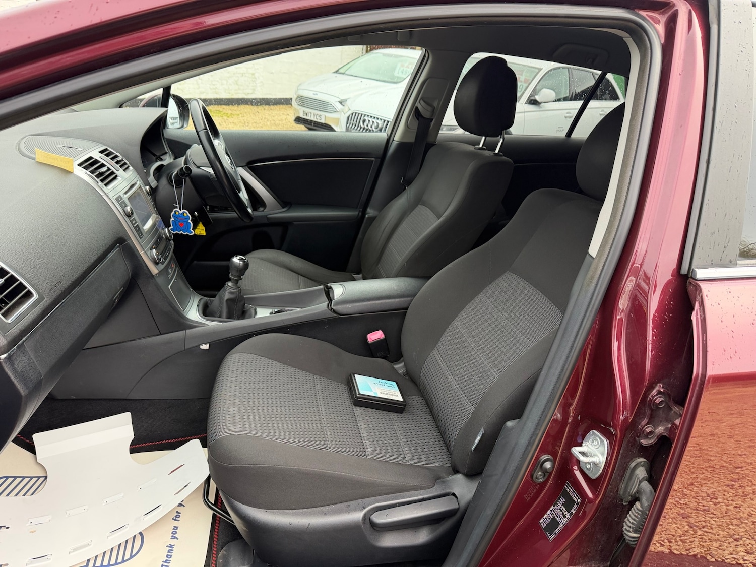 Used Toyota Avensis 2013 for sale - 77702591: Photo 13