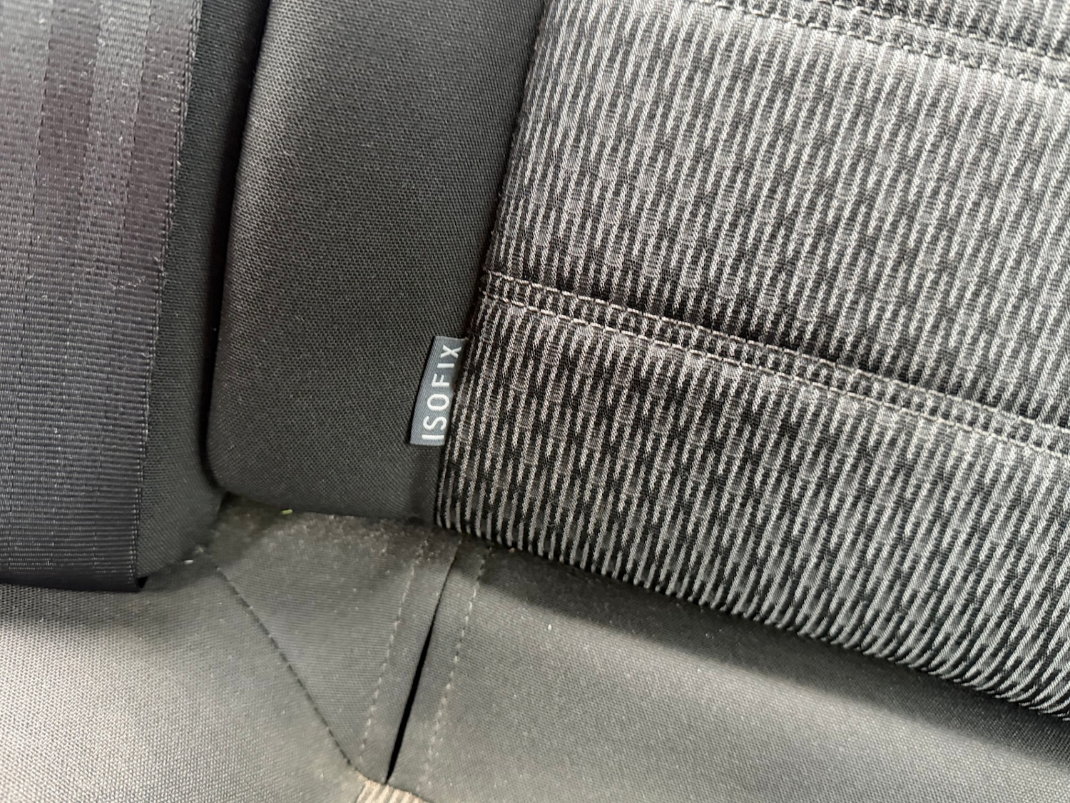 Used Toyota Avensis 2013 for sale - 77702591: Photo 25