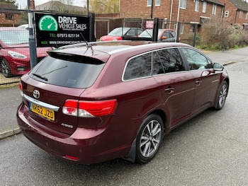 Used Toyota Avensis 2013 for sale - 77702591: Photo