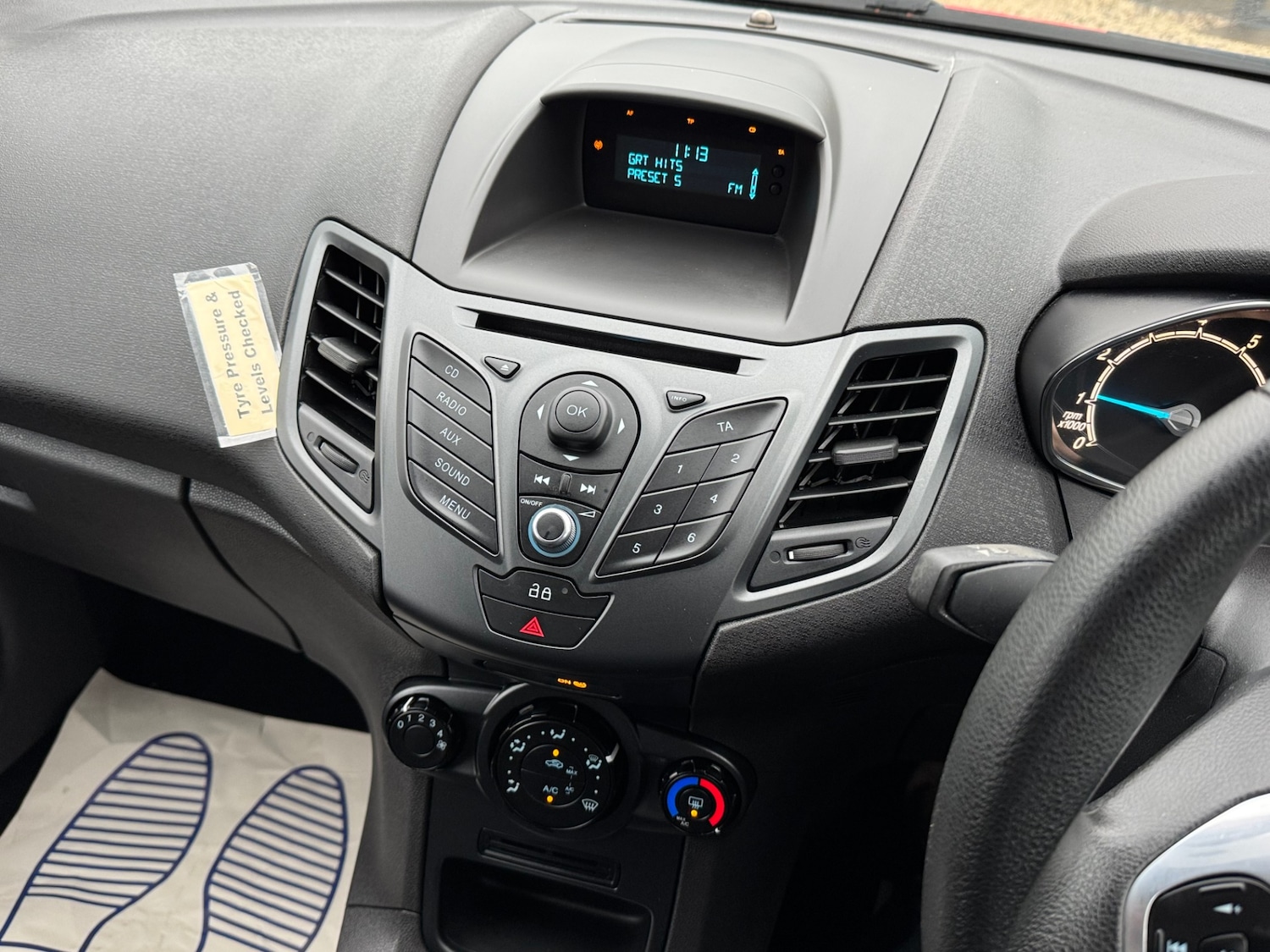 Used Ford Fiesta 2014 for sale - 76663079: Photo 18