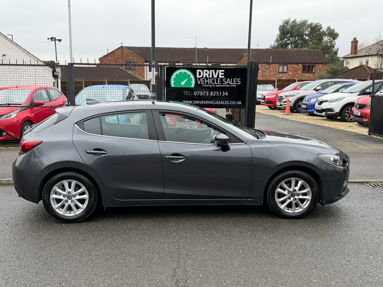Used Mazda Mazda3 2015 for sale - 77365376: Photo 3