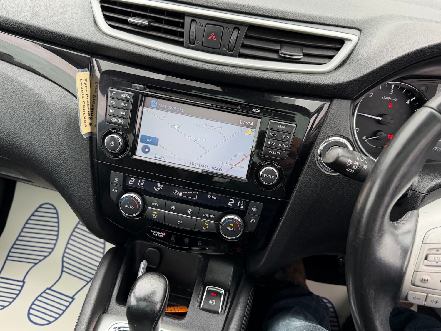 Used Nissan Qashqai 2015 for sale - 77490783: Photo 17