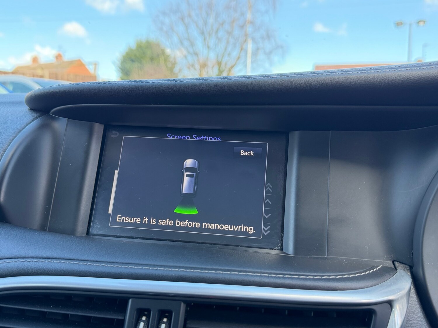 Used Infiniti Q30 2017 for sale - 77889242: Photo 20