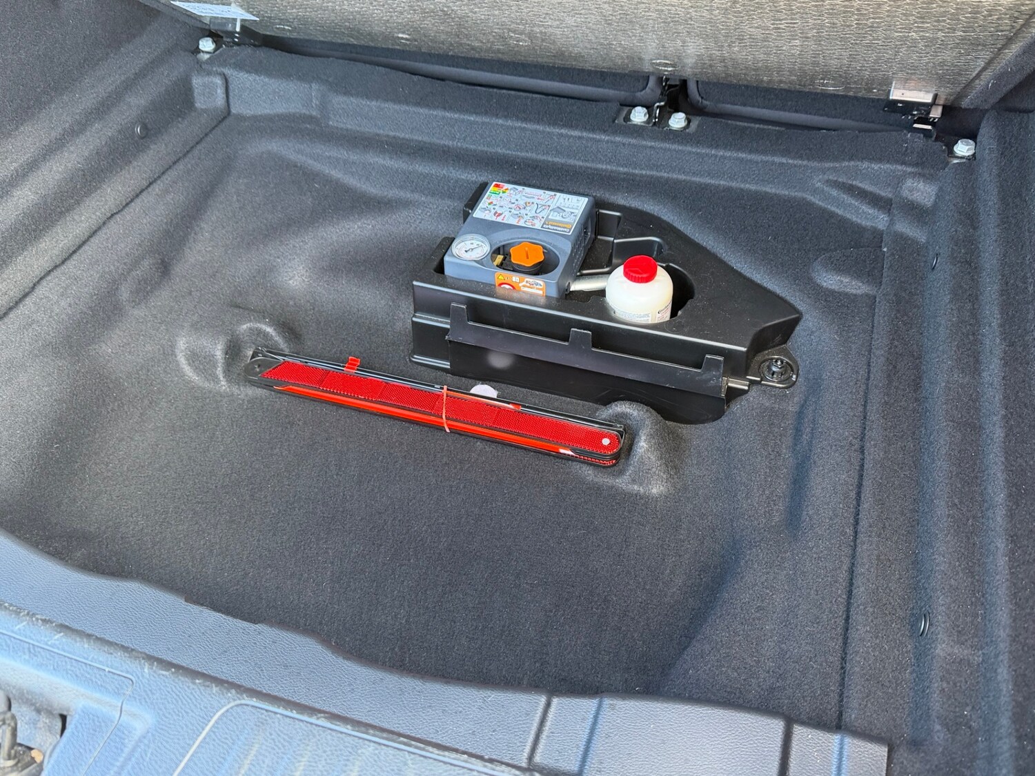 Used Infiniti Q30 2017 for sale - 77889242: Photo 30