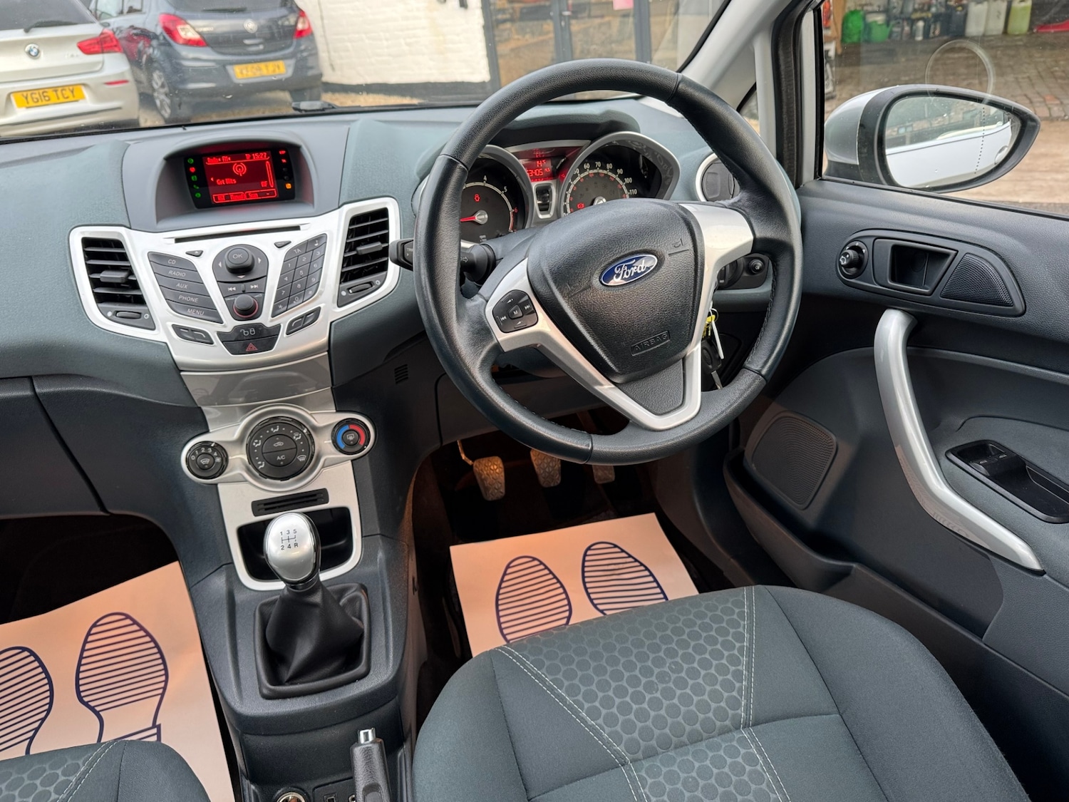 Used Ford Fiesta 2010 for sale - 76544625: Photo 12