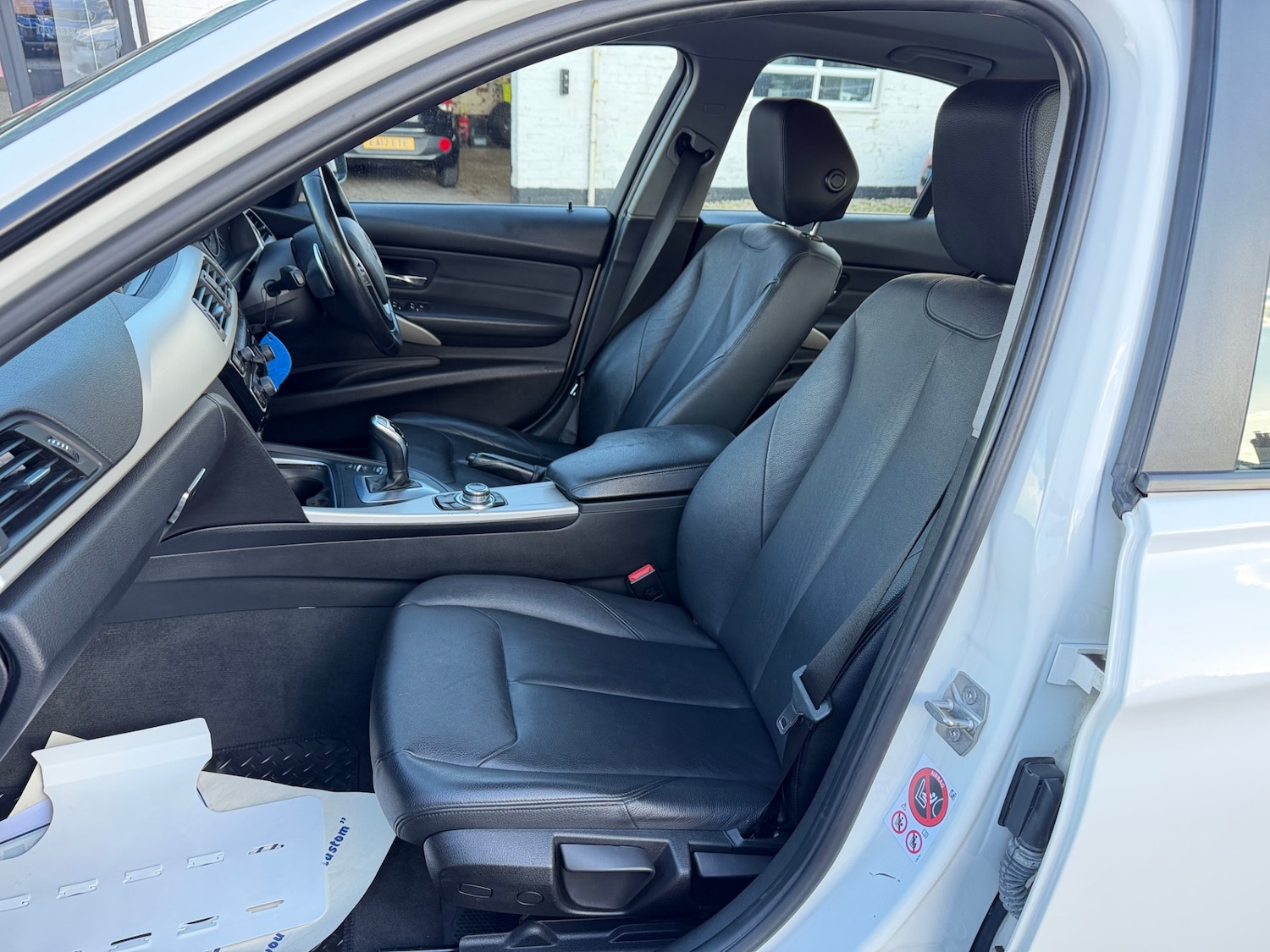 Used BMW 3 Series 2015 for sale - 77890191: Photo 12