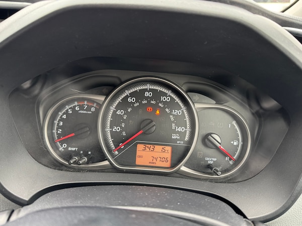 Used Toyota Yaris 2016 for sale - 76234230: Photo 11