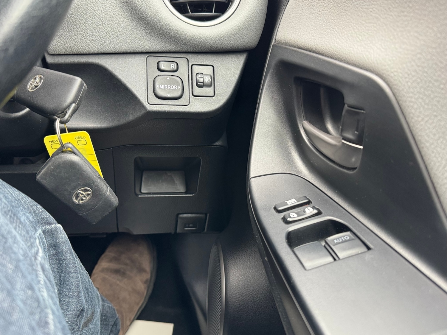 Used Toyota Yaris 2016 for sale - 76234230: Photo 23