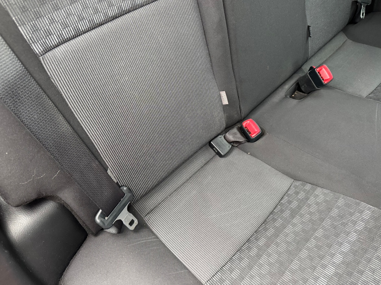 Used Toyota Yaris 2016 for sale - 76234230: Photo 25