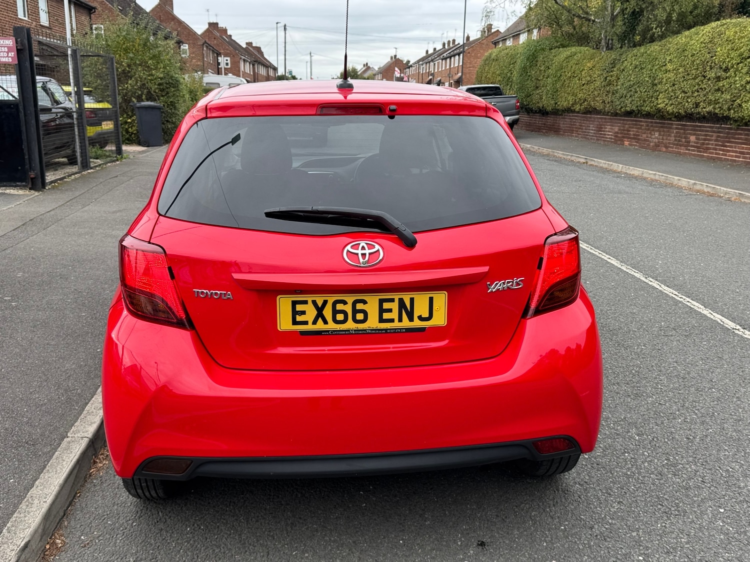 Used Toyota Yaris 2016 for sale - 76234230: Photo 5