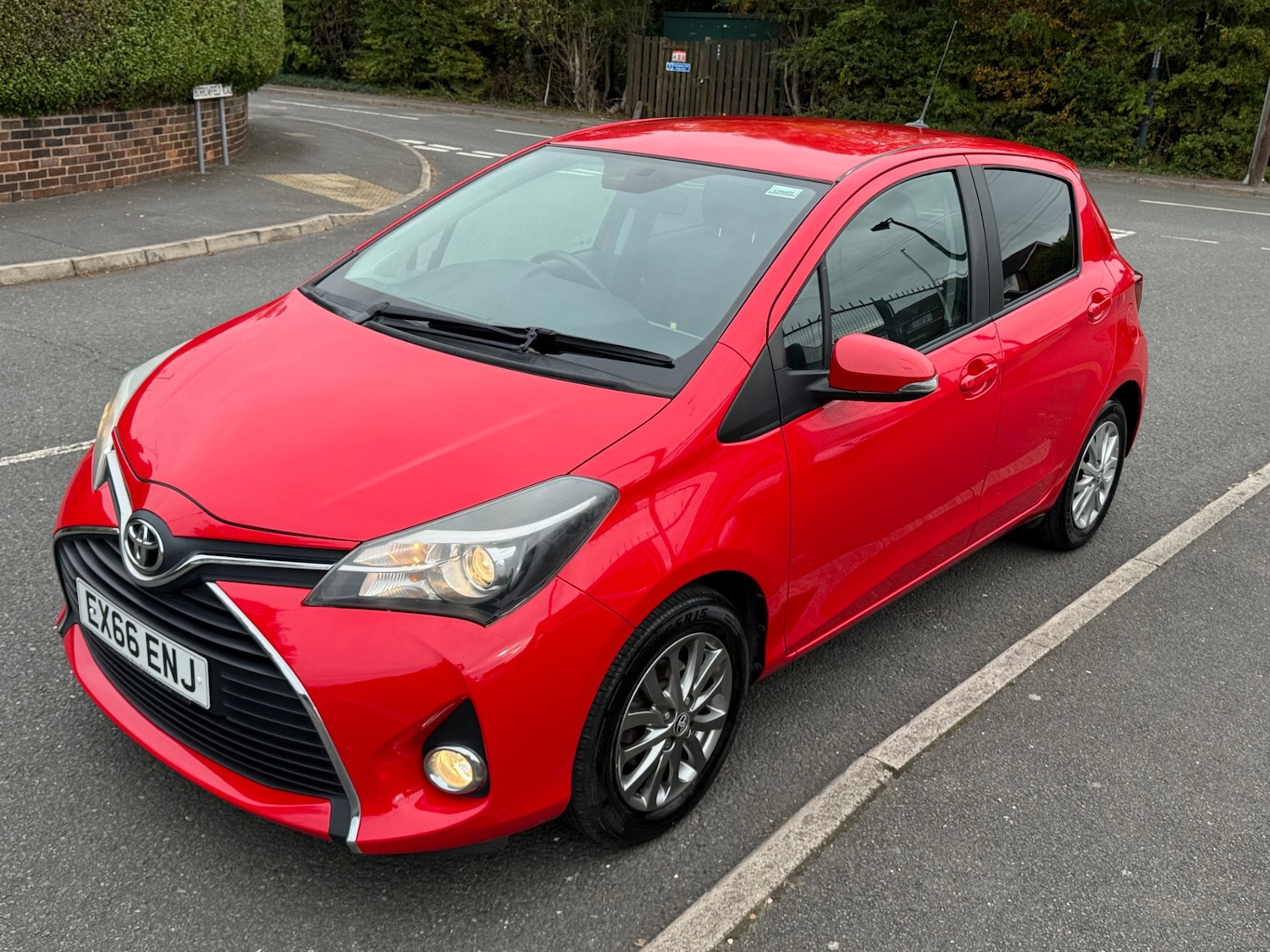 Used Toyota Yaris 2016 for sale - 76234230: Photo 7