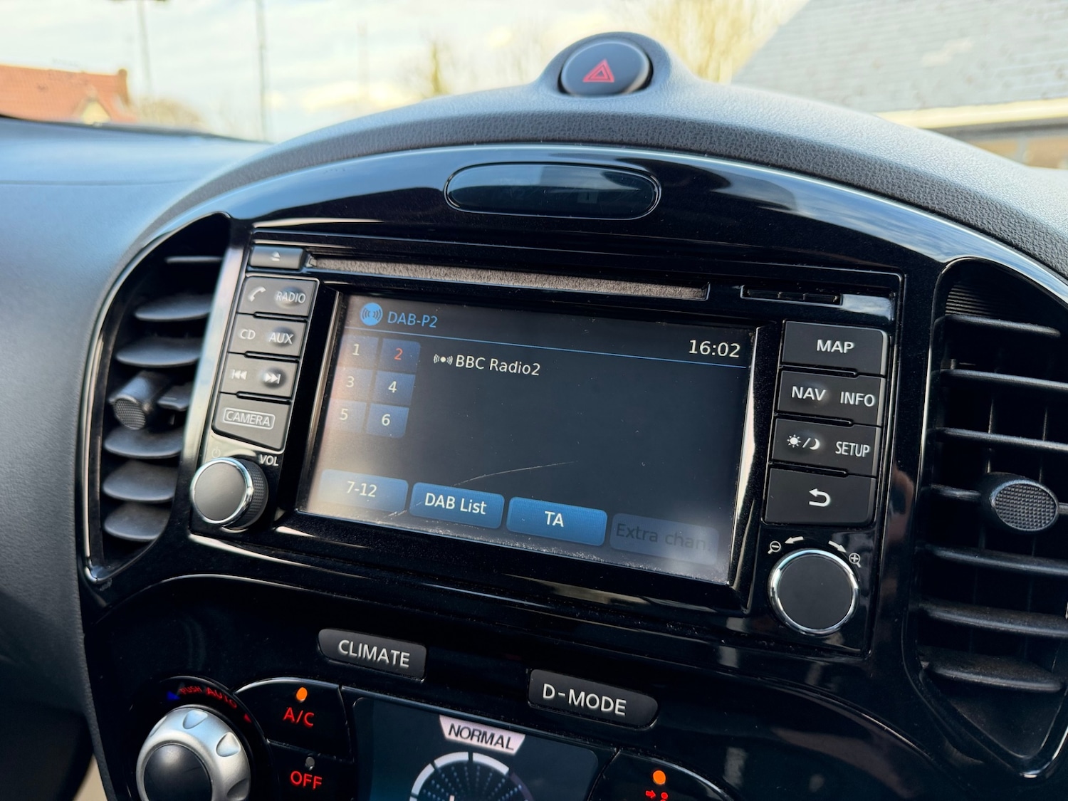 Used Nissan Juke 2016 for sale - 78028302: Photo 21