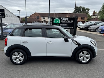 Used MINI Countryman 2016 for sale - 75511596: Photo