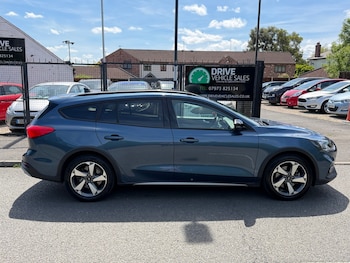 Used Ford Focus 2022 for sale - 78682025: Photo