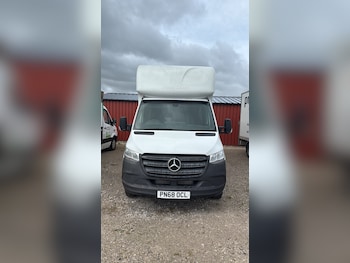Mercedes-Benz - Sprinter
