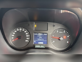 Used Mercedes-Benz Sprinter 2018 for sale - 76180877: Photo