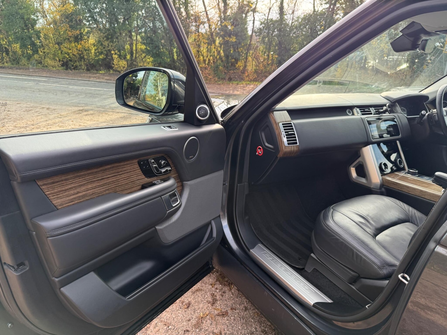 Used Land Rover Range Rover 2019 for sale - 76499013: Photo 40