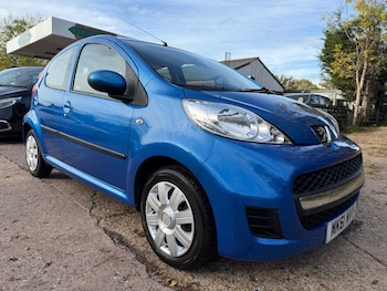 2011 (61) - 1.0 12V Urban Euro 5 5dr