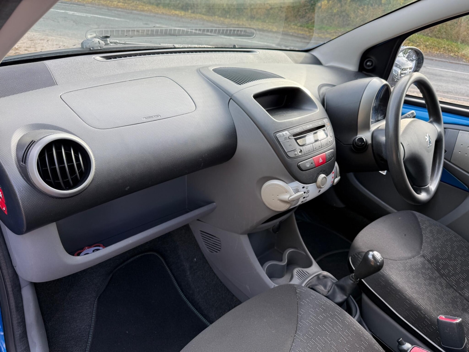 Used Peugeot 107 2011 for sale - 76349518: Photo 5