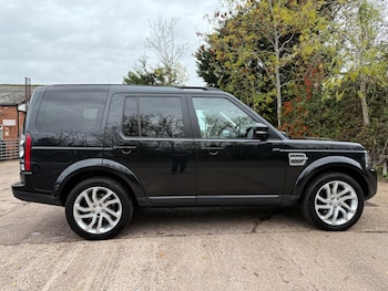Used Land Rover Discovery 4 2015 for sale - 76424131: Photo