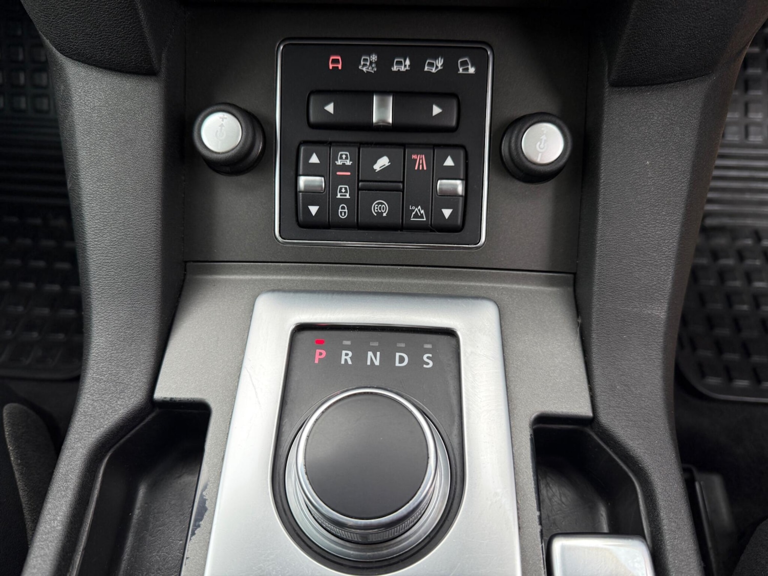 Used Land Rover Discovery 4 2017 for sale - 76424131: Photo 33