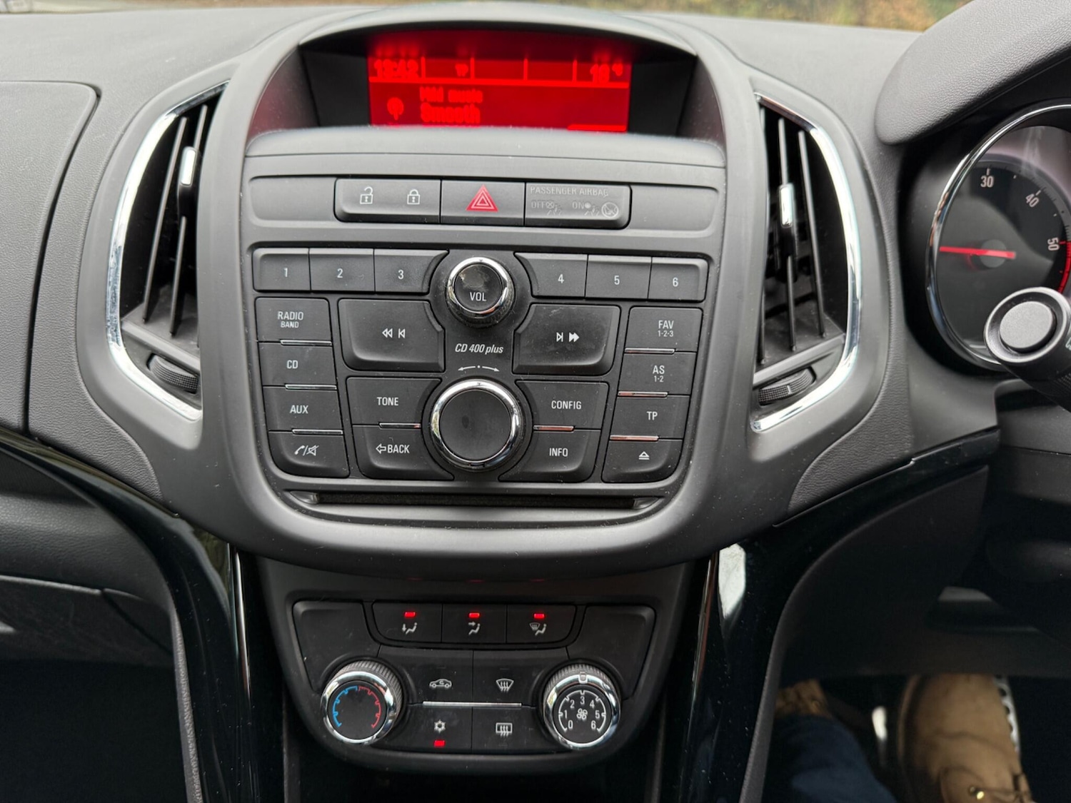 Used Vauxhall Zafira 2014 for sale - 76472958: Photo 22