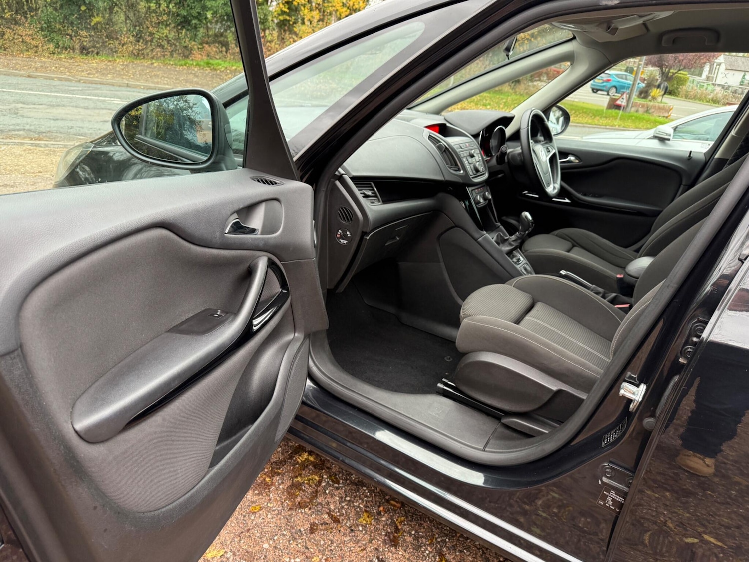 Used Vauxhall Zafira 2014 for sale - 76472958: Photo 27