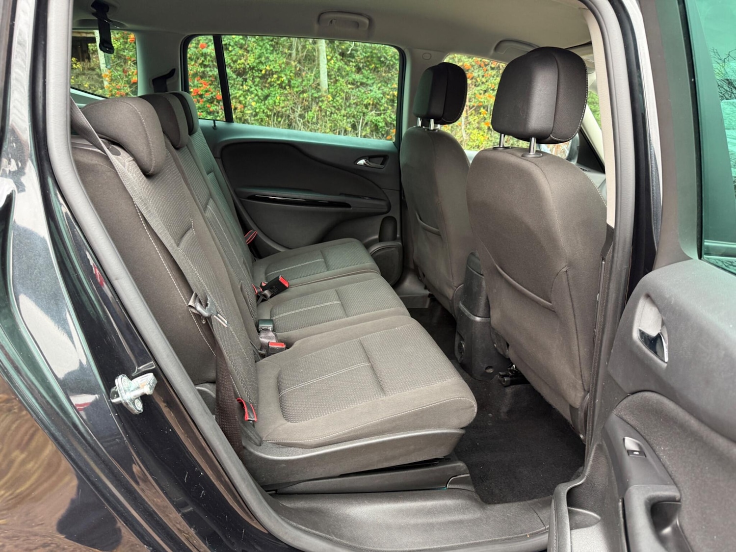 Used Vauxhall Zafira 2014 for sale - 76472958: Photo 9