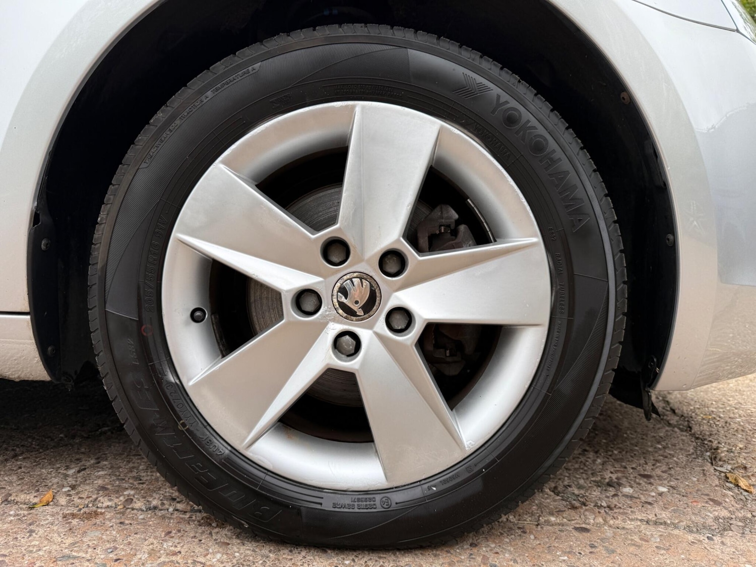 Used Skoda Octavia 2013 for sale - 76306871: Photo 31
