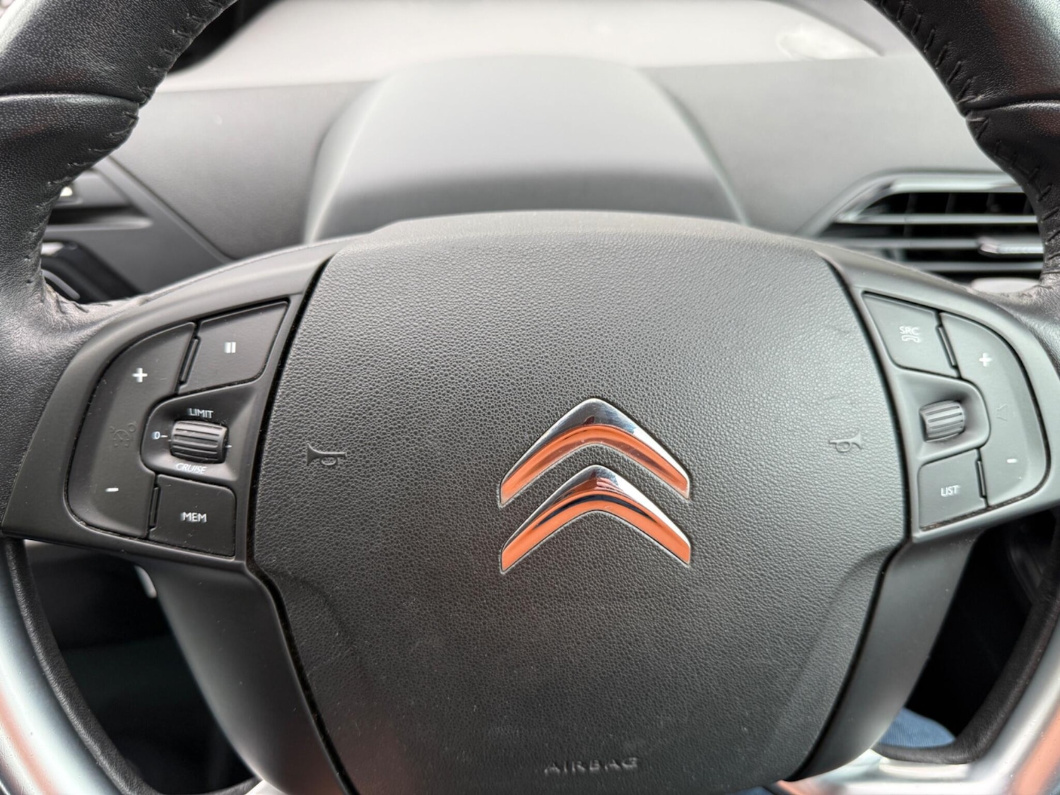 Used Citroen C4 Picasso 2014 for sale - 76424308: Photo 26