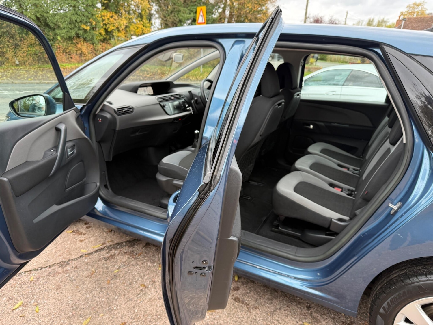 Used Citroen C4 Picasso 2014 for sale - 76424308: Photo 27