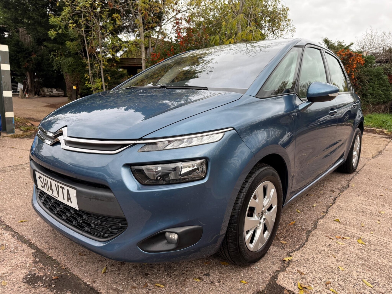 Used Citroen C4 Picasso 2014 for sale - 76424308: Photo 32