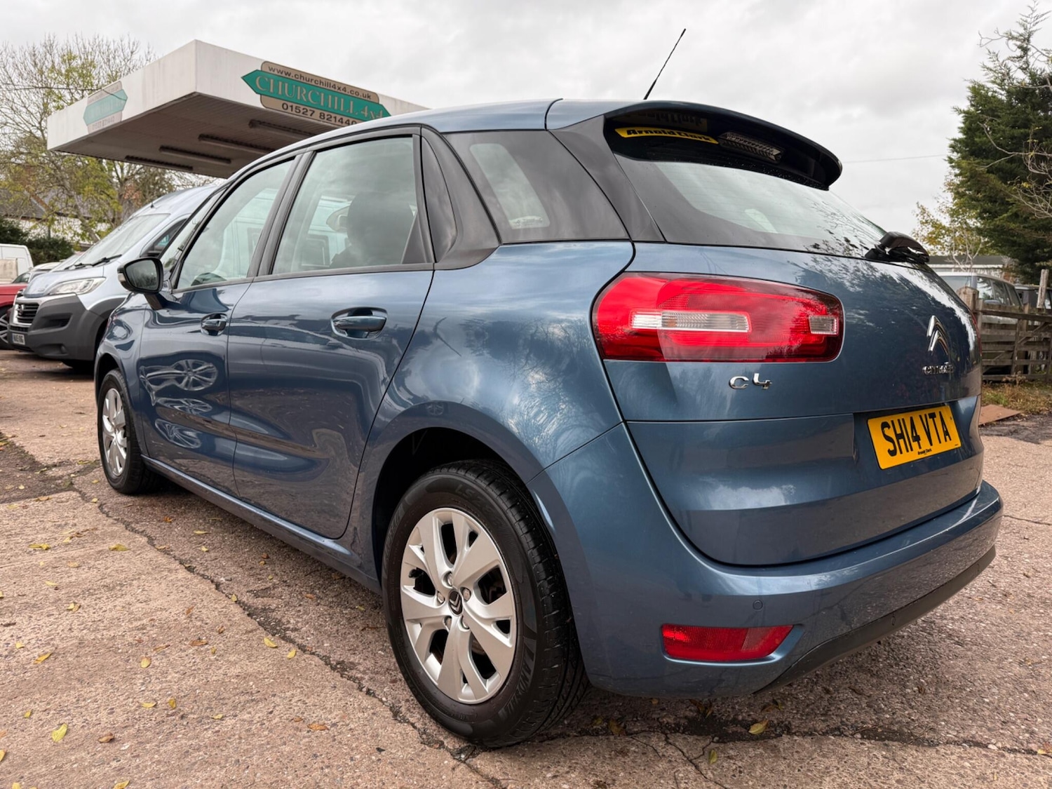 Used Citroen C4 Picasso 2014 for sale - 76424308: Photo 4