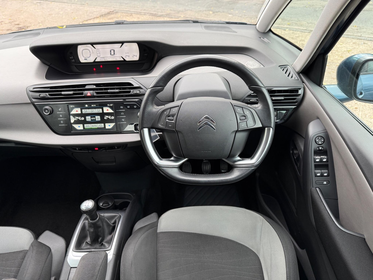 Used Citroen C4 Picasso 2014 for sale - 76424308: Photo 6