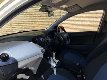 Used Hyundai i10 2016 for sale - 79067714: Photo