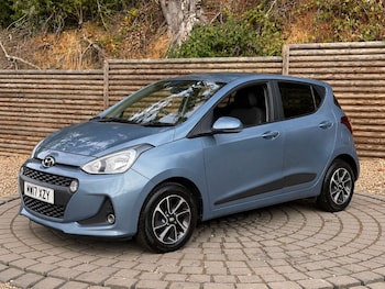 Used Hyundai i10 2017 for sale - 79552398: Photo