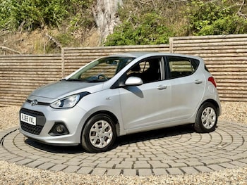 Used Hyundai i10 2015 for sale - 79176691: Photo