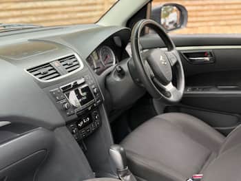 Used Suzuki Swift 2012 for sale - 79806366: Photo