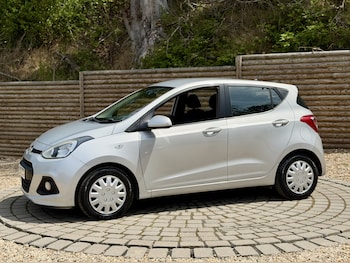 Used Hyundai i10 2014 for sale - 78920874: Photo