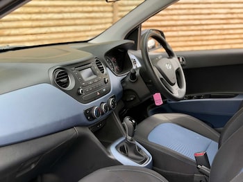 Used Hyundai i10 2014 for sale - 79276820: Photo