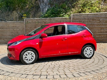 Used Toyota AYGO 2016 for sale - 79231982: Photo