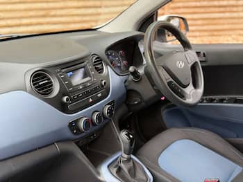Used Hyundai i10 2015 for sale - 79858186: Photo