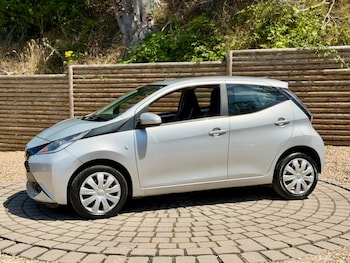 Used Toyota AYGO 2016 for sale - 79153827: Photo