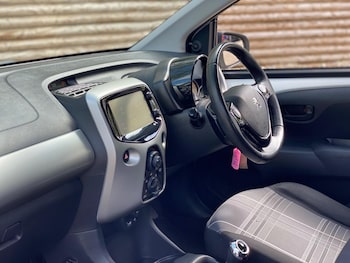 Used Peugeot 108 2017 for sale - 78909526: Photo