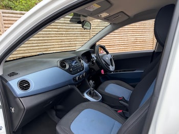 Used Hyundai i10 2015 for sale - 78909547: Photo
