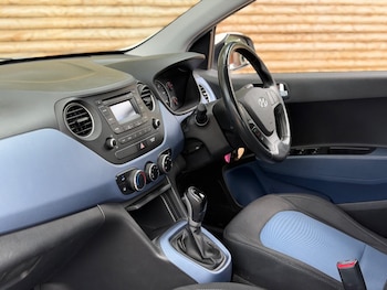 Used Hyundai i10 2015 for sale - 78909535: Photo