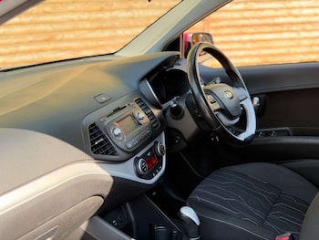 Used Kia Picanto 2015 for sale - 79197731: Photo