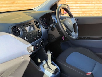 Used Hyundai i10 2014 for sale - 79153806: Photo